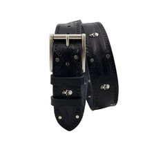 Carica l'immagine nel visualizzatore di Gallery, Black Skull - Cintura in cuoio nero con borchie a teschio e tonde e fibbia in ottone