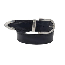 Carica l'immagine nel visualizzatore di Gallery, Cintura 3,5 cm in cuoio Nero con Passante e puntale metallici con fantasie tribali