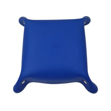 Carica l'immagine nel visualizzatore di Gallery, Svuotatasche colorato in vera Pelle foderato in pelle scamosciata - Azzurro