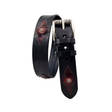 Carica l'immagine nel visualizzatore di Gallery, Cintura 4 cm in vero cuoio nero bottalato con inserti anticati lavorati e borchie metalliche