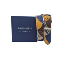 Carica l'immagine nel visualizzatore di Gallery, Cintura 4 cm Avio in pitone , struzzo e Pelle scamosciata e fibbia anallergica