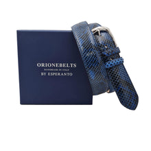 Carica l'immagine nel visualizzatore di Gallery, Cintura 3,5 cm in vera pelle di Pitone  con fibbia anallergica e fodera in cuoio - Blu