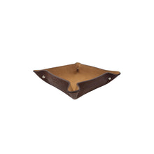 Carica l'immagine nel visualizzatore di Gallery, Svuotatasche Fatto a Mano in Vero Cuoio Resistente con Interno Scamosciato - Rovere