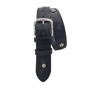 Cintura Nera in cuoio grinzato con fibbia lavorata , borchie metalliche e fantasie disegnate a mano