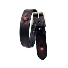 Carica l&#39;immagine nel visualizzatore di Gallery, Cintura 4 cm in vero cuoio nero bottalato con inserti anticati lavorati e borchie metalliche