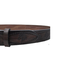 Carica l&#39;immagine nel visualizzatore di Gallery, 🔥 NOVITA&#39; 🔥 Andalusia - Cintura 4 cm in cuoio di toro con fantasie di cavalli e fibbia lavorata
