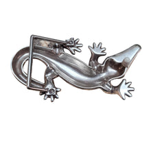 Carica l&#39;immagine nel visualizzatore di Gallery, Fibbia 4 cm in metallo pesante argento america a forma di Coccodrillo